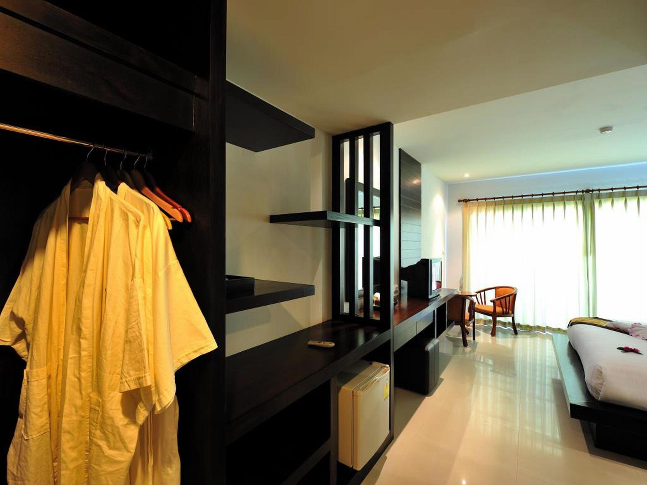 Apk Resort Patong Buitenkant foto