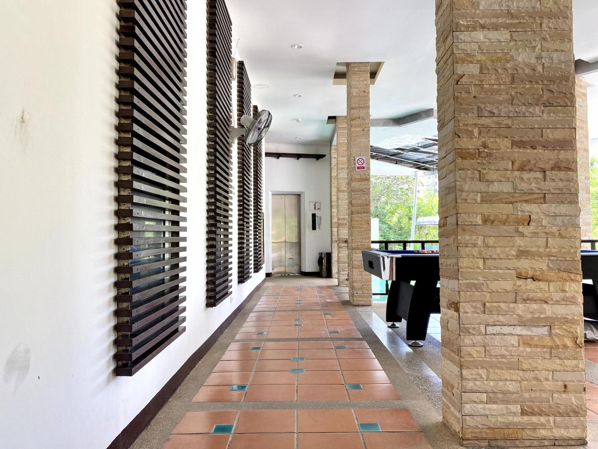 Apk Resort Patong Buitenkant foto