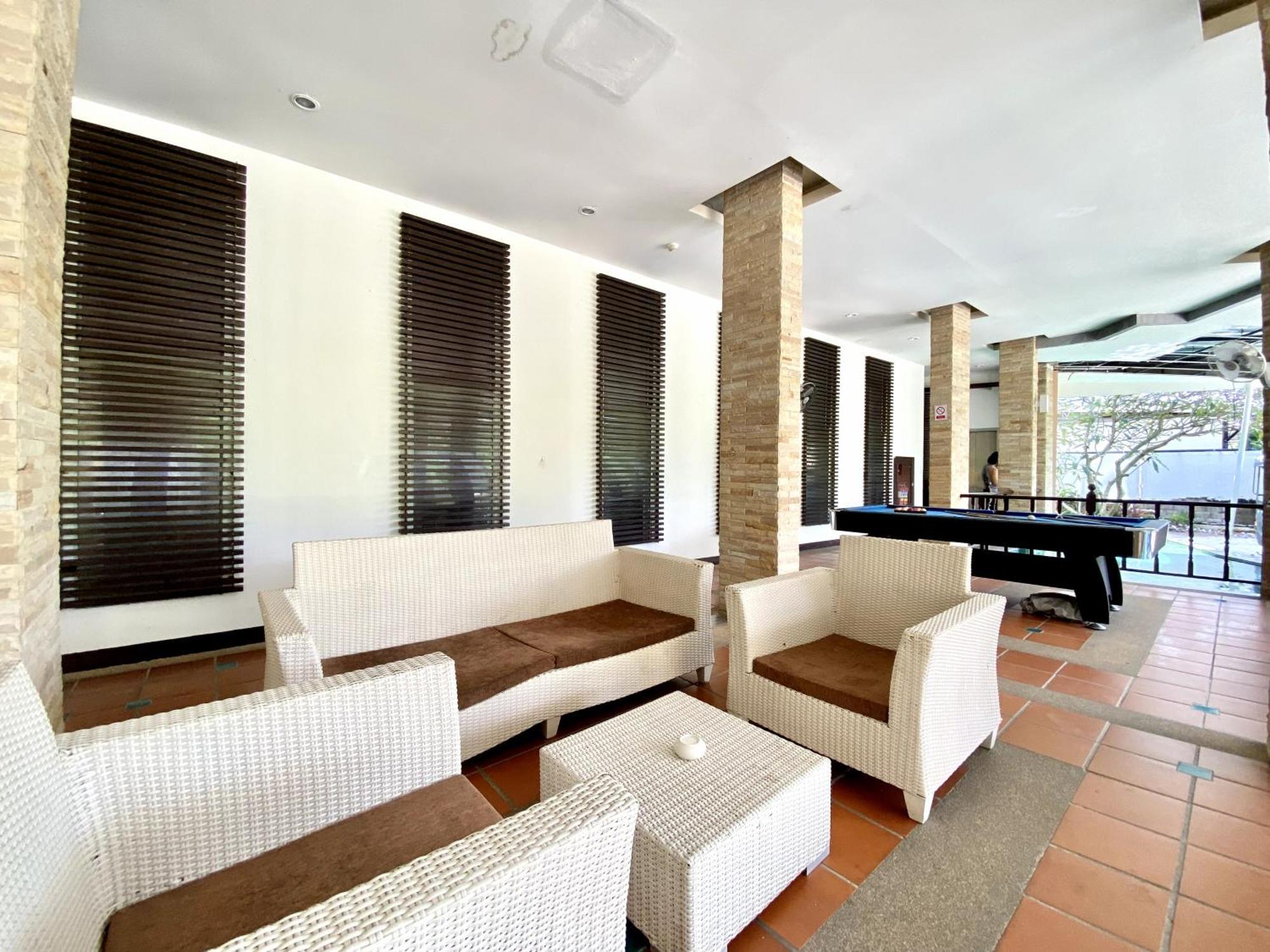 Apk Resort Patong Buitenkant foto