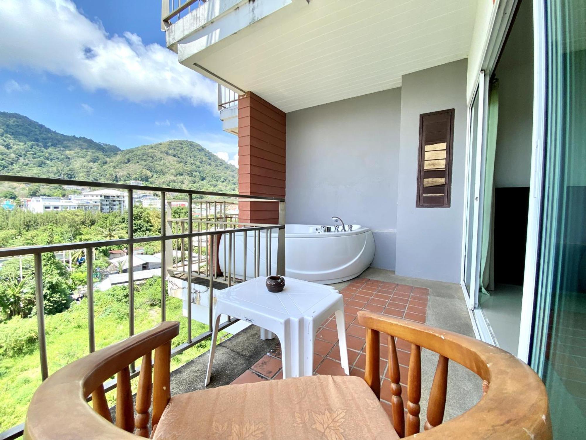 Apk Resort Patong Buitenkant foto